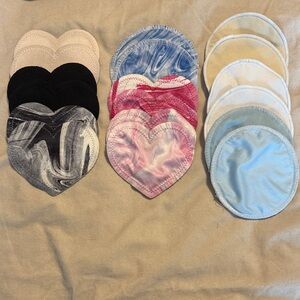 Bamboobies Heart-Shaped Reusable Pads Set